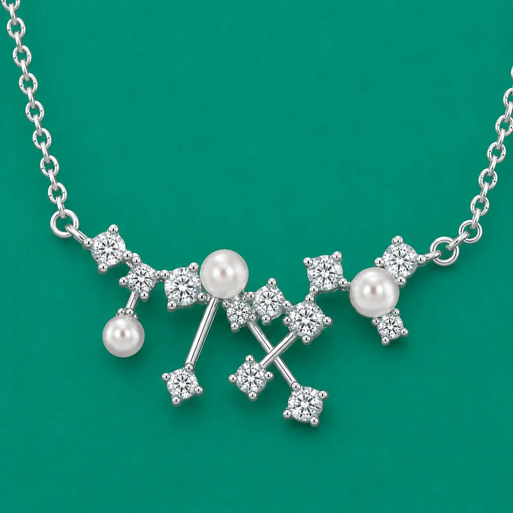 Pearl & Crystal Pendant Necklace