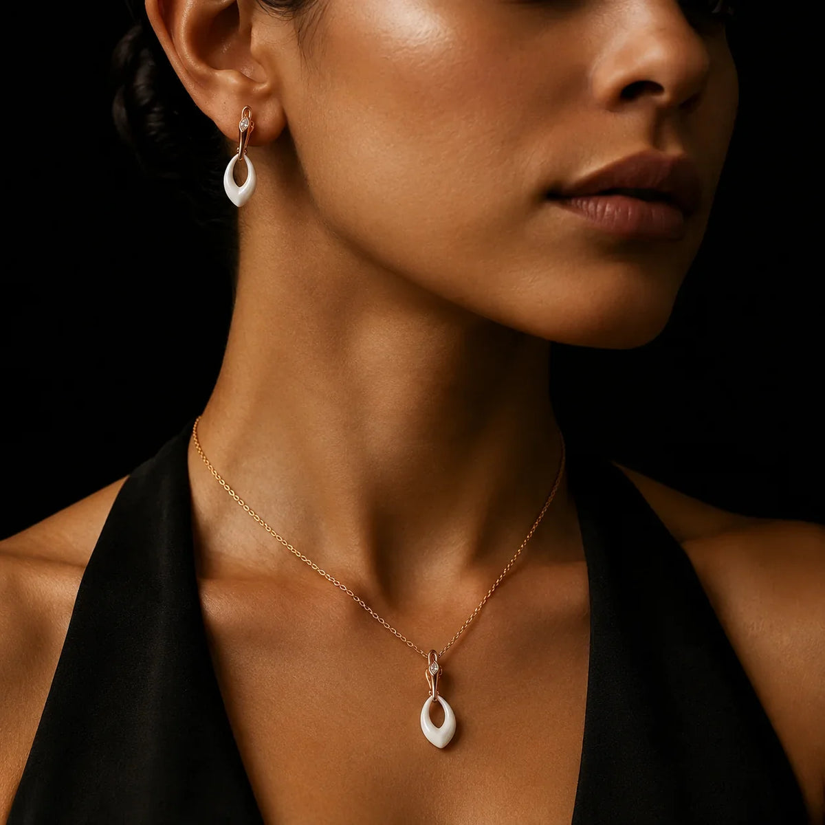 White Ceramic & Rose Gold Leaf Pendant Set